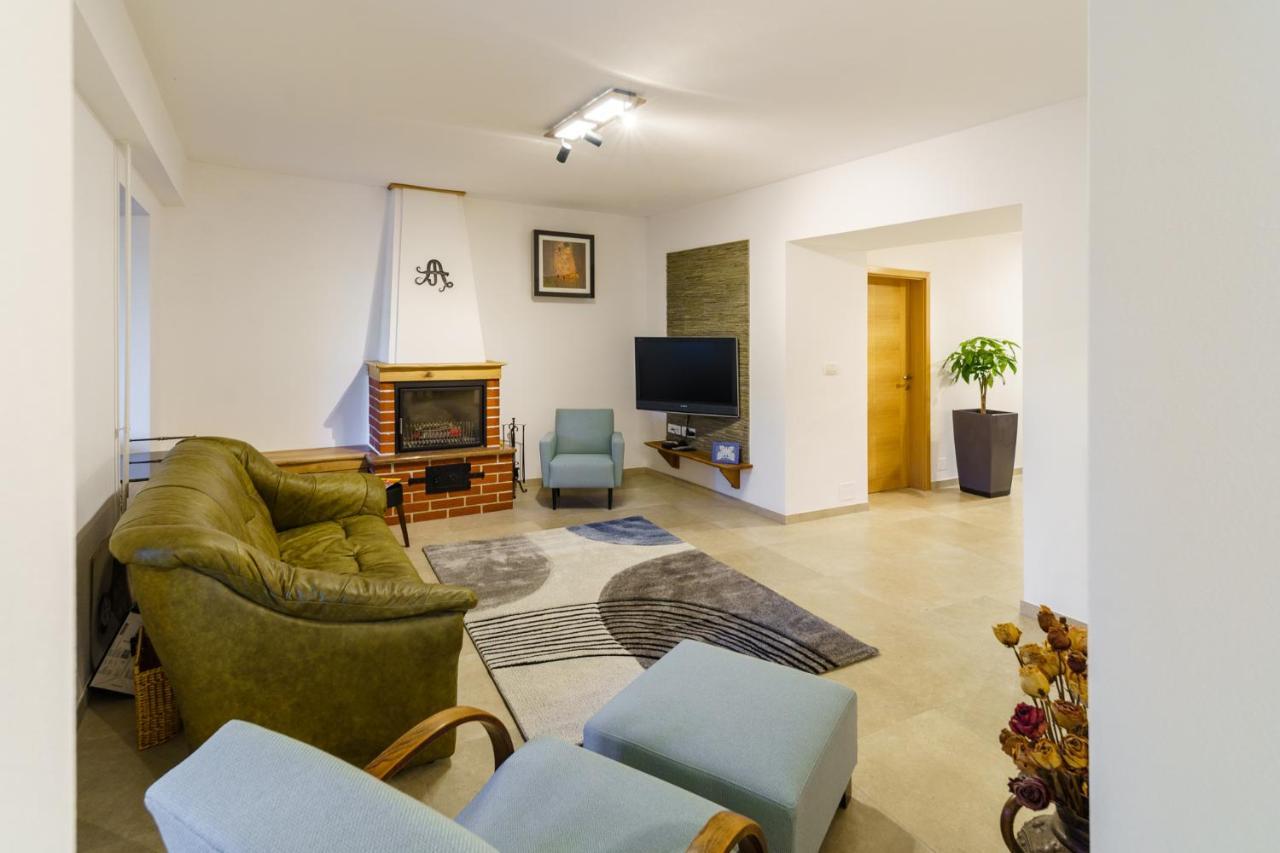 Guest House Zerjal Podnanos Zewnętrze zdjęcie