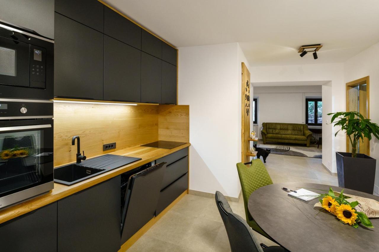 Guest House Zerjal Podnanos Zewnętrze zdjęcie