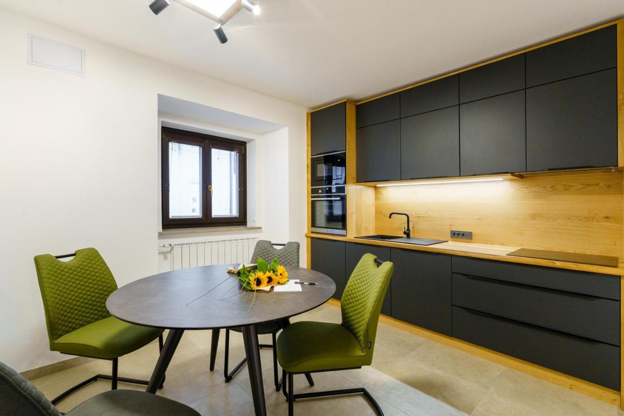 Guest House Zerjal Podnanos Zewnętrze zdjęcie