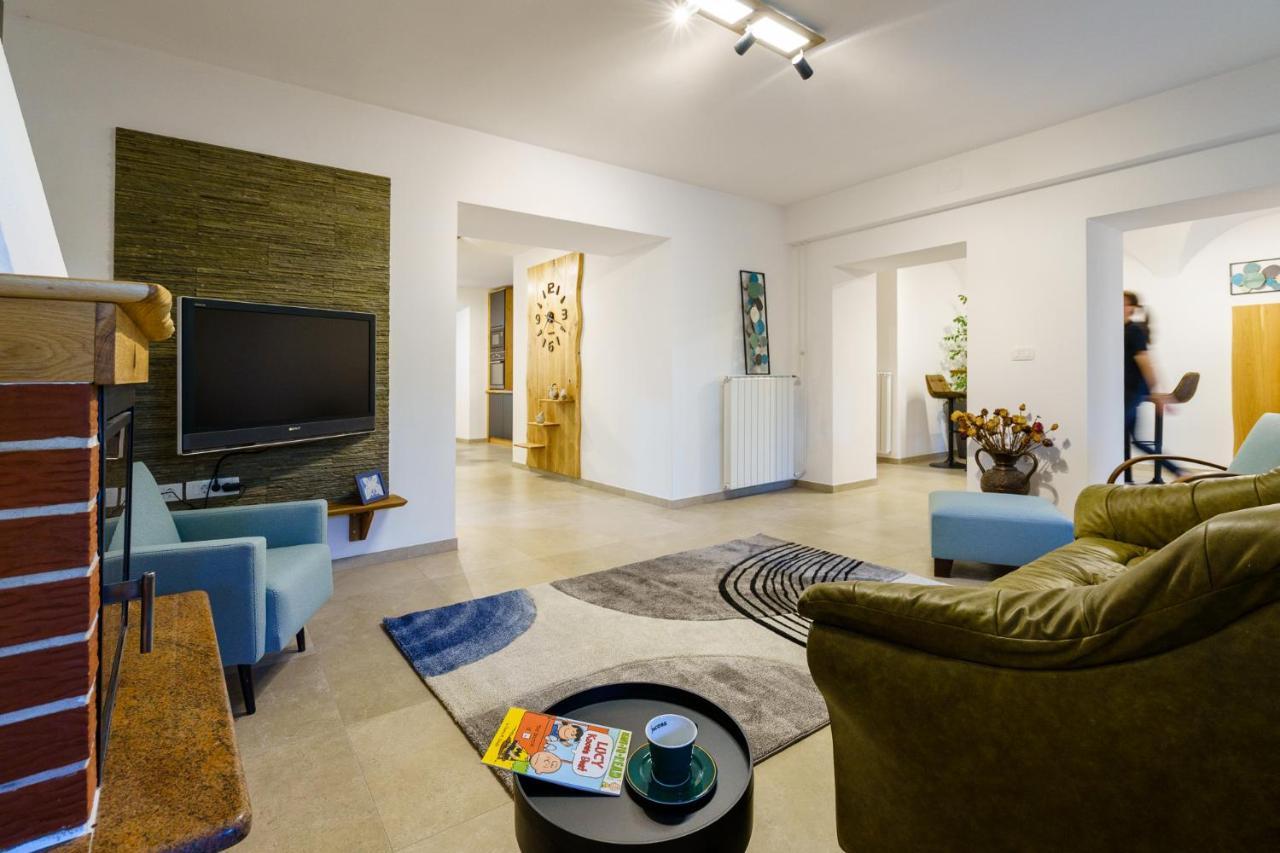 Guest House Zerjal Podnanos Zewnętrze zdjęcie